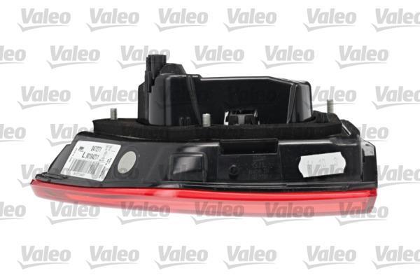 Feu arrière (Phare arrière) VALEO 047271
